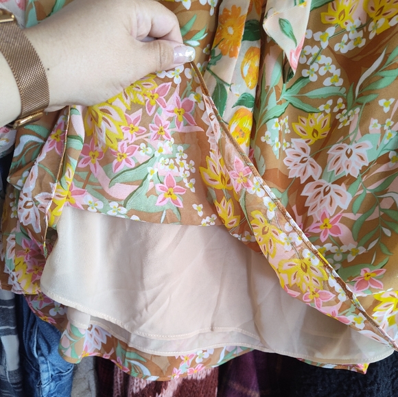 NWT PLUS SIZE BOHO MIXED PRINT  BLOUSE BY CATO - Picture 7 of 8